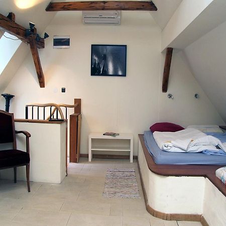 Guesthouse Lessi Zagrzeb Zewnętrze zdjęcie